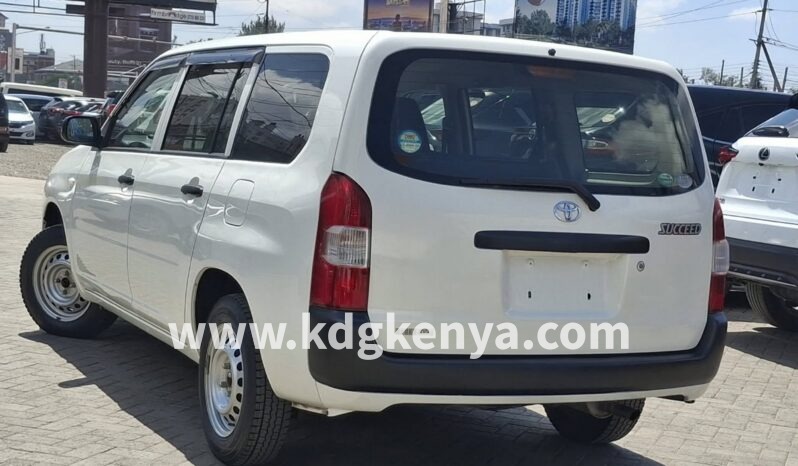 
								TOYOTA SUCCEED VAN full									