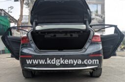 
HONDA INSIGHT ( HYBRID LX GRADE ) full									