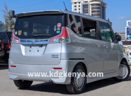 
										SUZUKI SOLIO ( HYBRID MX ) full									