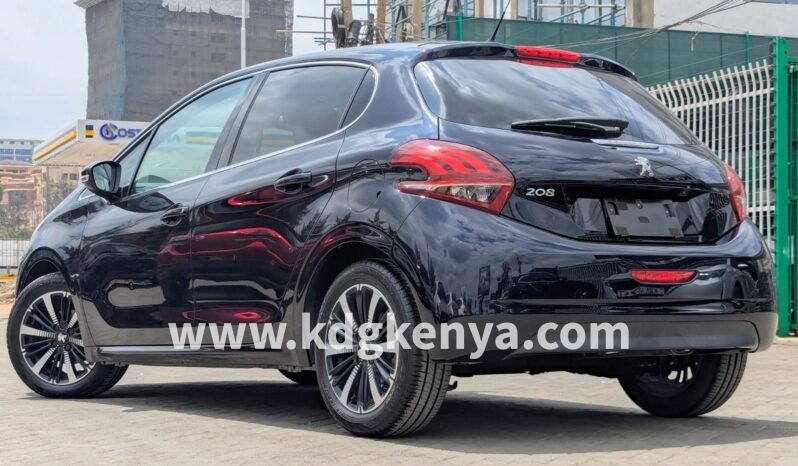 
PEUGOT 208 full									