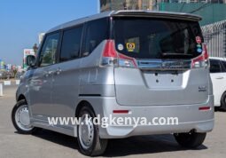 
										SUZUKI SOLIO ( HYBRID MX ) full									