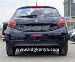 
PEUGOT 208 full									
