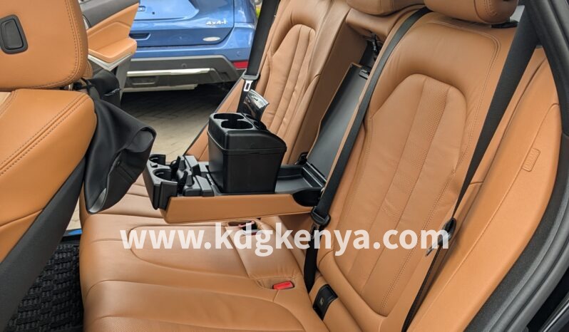 
								BMW X5 ( XDrive 50d ) full									