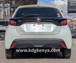 
										TOYOTA YARIS ( X GRADE ) full									