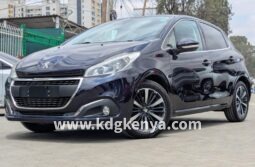 PEUGOT 208