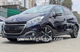 PEUGOT 208