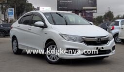 HONDA GRACE ( HYBRID DX )