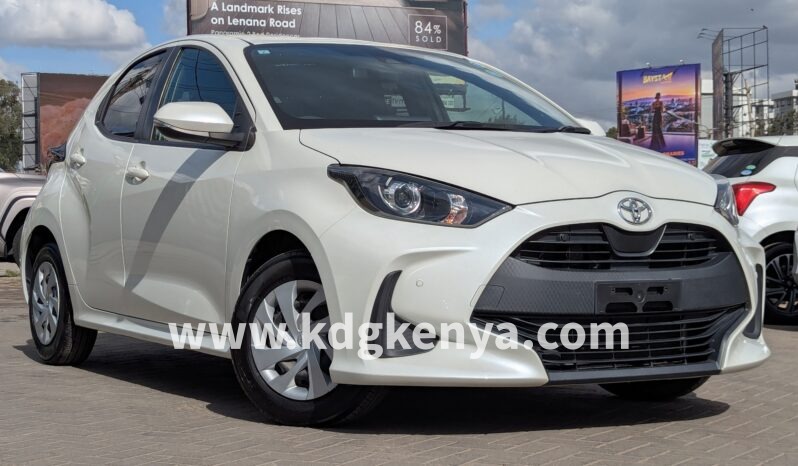 
								TOYOTA YARIS ( X GRADE ) full									