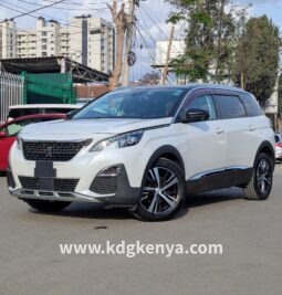 PEUGEOT ( PEUGEOT 5008 )