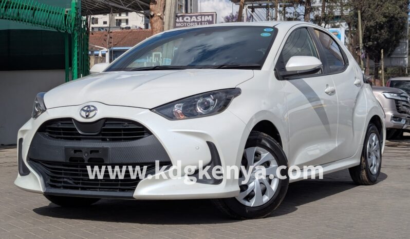 
								TOYOTA YARIS ( X GRADE ) full									