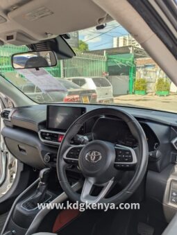 TOYOTA RAIZE ( Z GRADE )