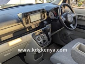 TOYOTA PASSO ( X GRADE )