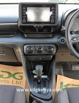 
										TOYOTA YARIS ( X GRADE ) full									