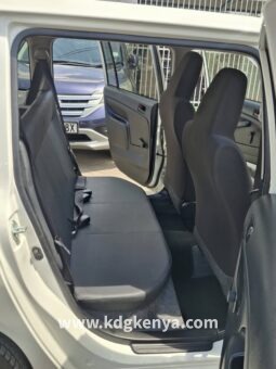 
										TOYOTA SUCCEED VAN full									