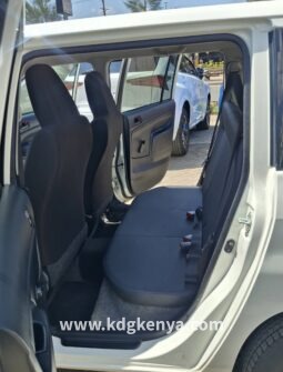 
										TOYOTA SUCCEED VAN full									